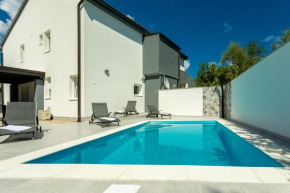 Holiday house Soline Bay